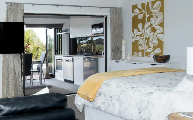 Peninsula Stay Apartments - Pohutukawa and Nikau