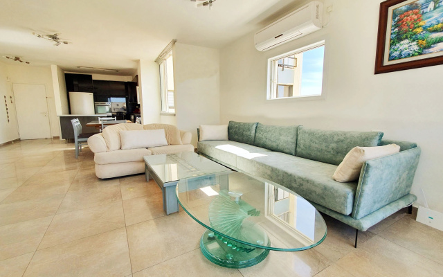 Apartment Musk, 3BR, Bat Yam, Masaryk St, #B5