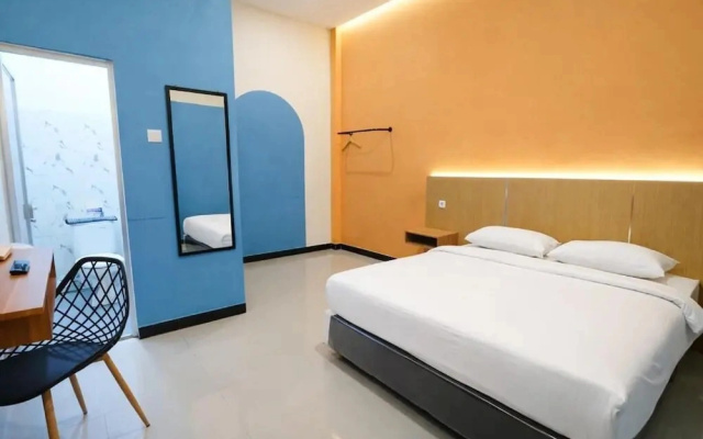 Tripletree Kenaro Hotel