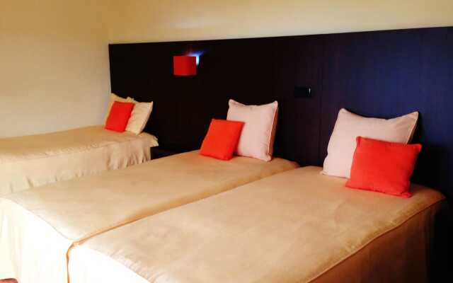 Hotel Apolo вид на фасад