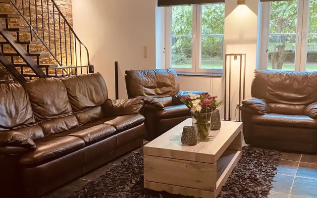 Renovated Farm With Heated Pool