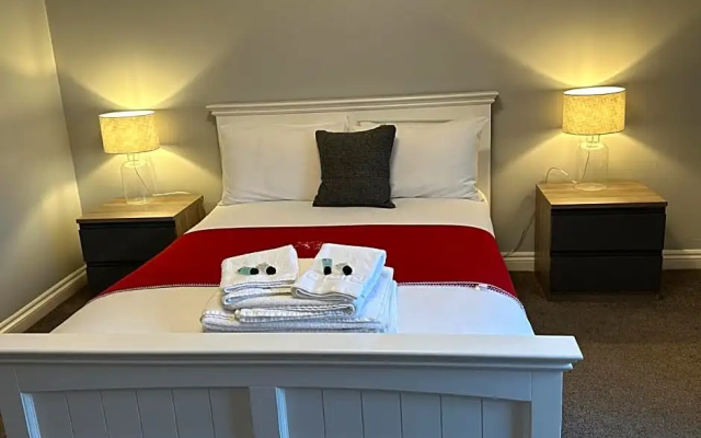 The Hinds Head Hotel