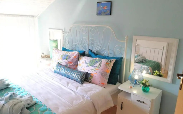 Deep Blue Apartment