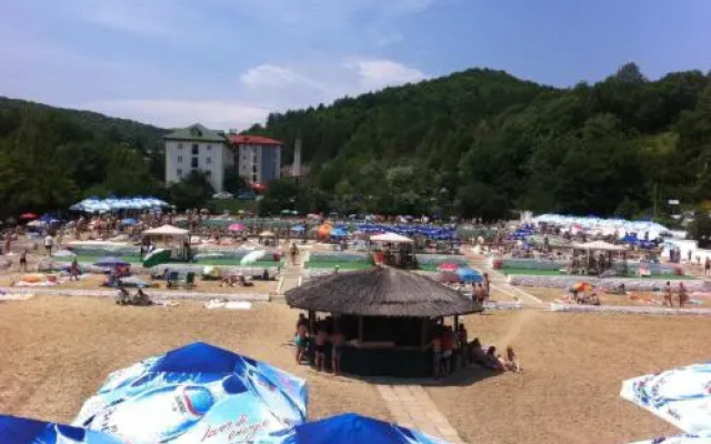 Hotel Monteoru