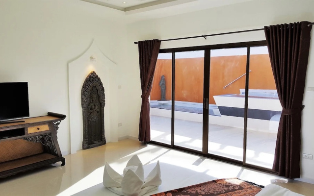 WOWLAND Luxury Villa Pattaya 8 BR