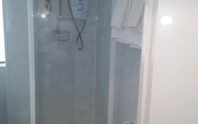 140 Bond