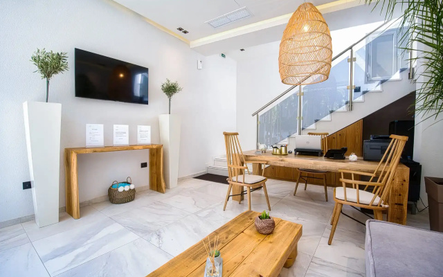 Emily's Luxury Suites