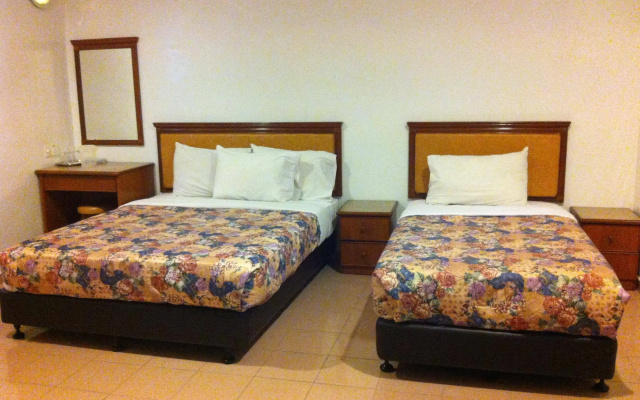 OYO 89341 Hotel Home 88