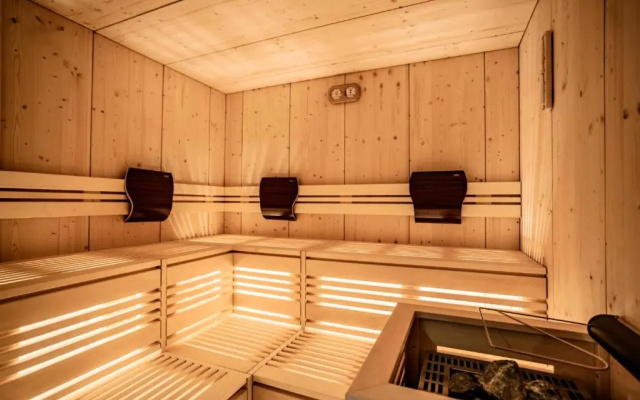 Luxury Chalet Plazola