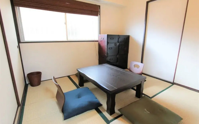 Okamura Mansion