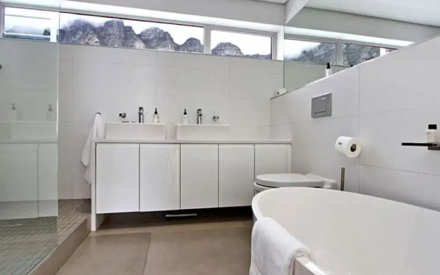 Houghton Penthouse