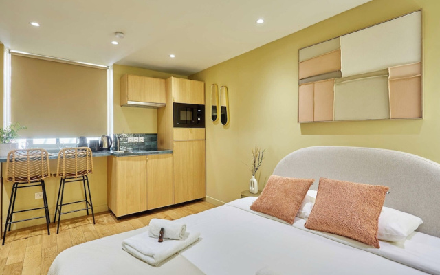Superb AC Studio Center of Paris