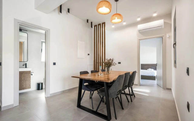 Carob Luxury Villas
