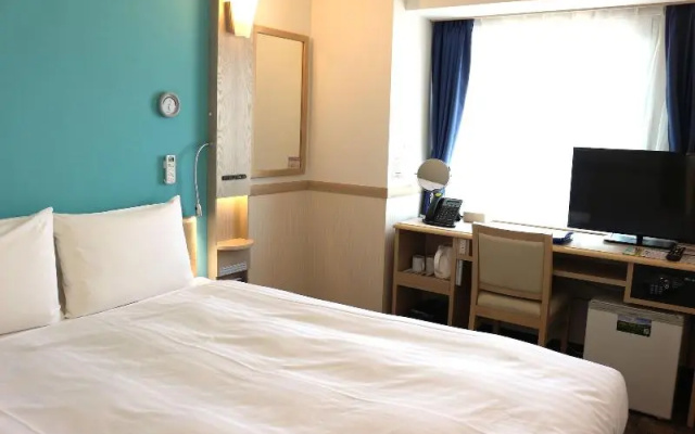 Toyoko Inn Tsukuba Express Misato Chuo-eki