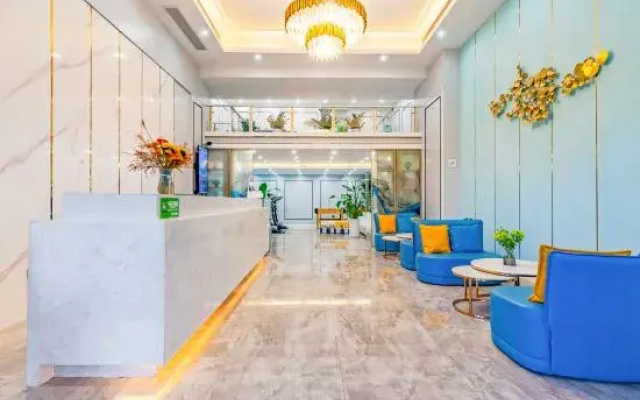 Ibis Styles Hotel (Kunming High-tech Zone Wuyue Plaza)