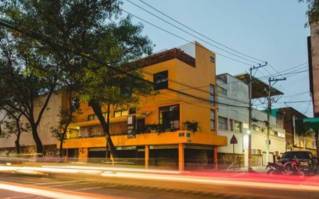 Hostal Hidalgo - Hostel вид на фасад