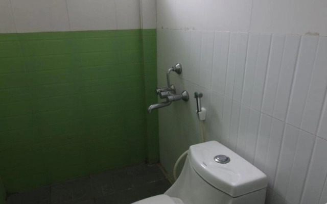 Hotel White Parrot