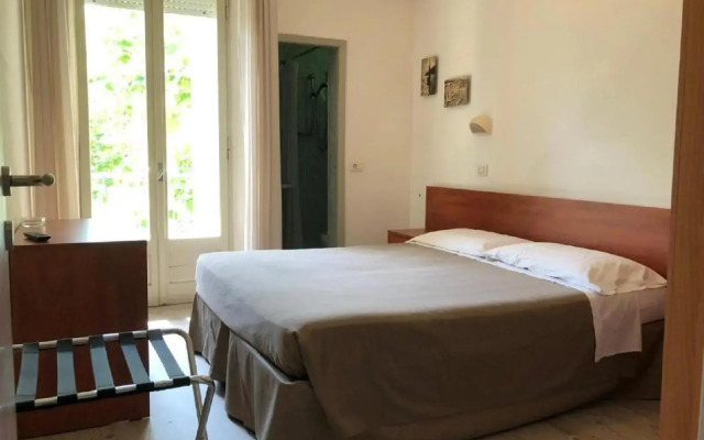 Hotel Lux