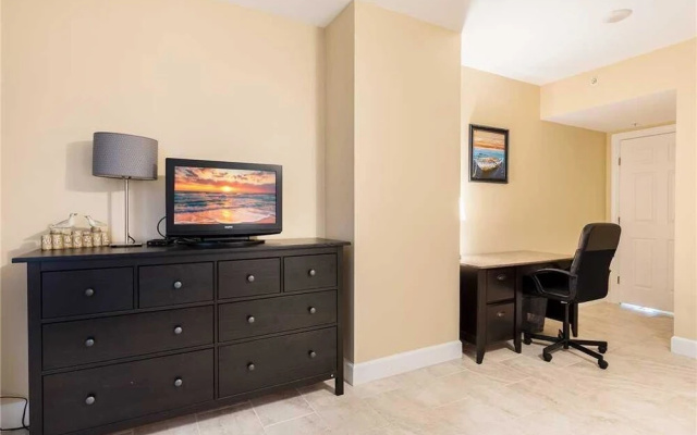Towers Grande 402 - Two Bedroom Condo