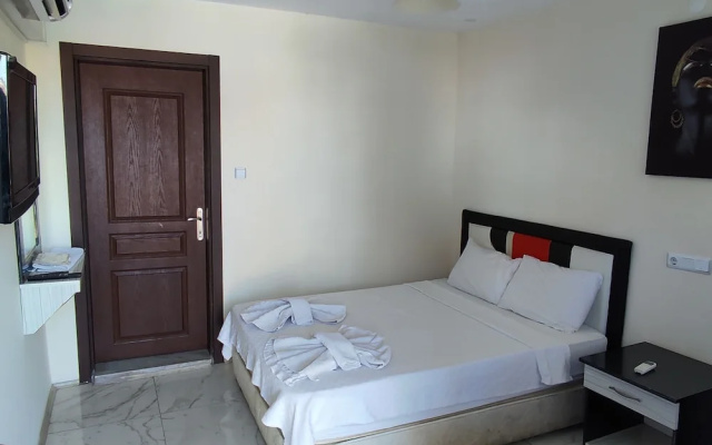 Ozturk Hotel