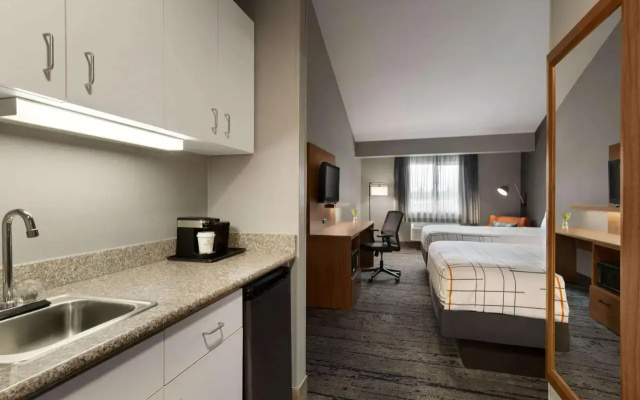 Holiday Inn Express Salem (Oregon Capitol)