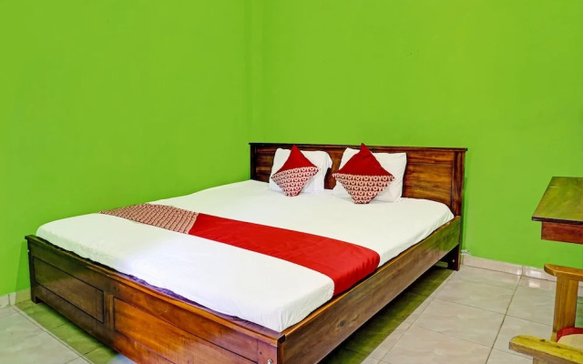 Hotel O Family Blitar