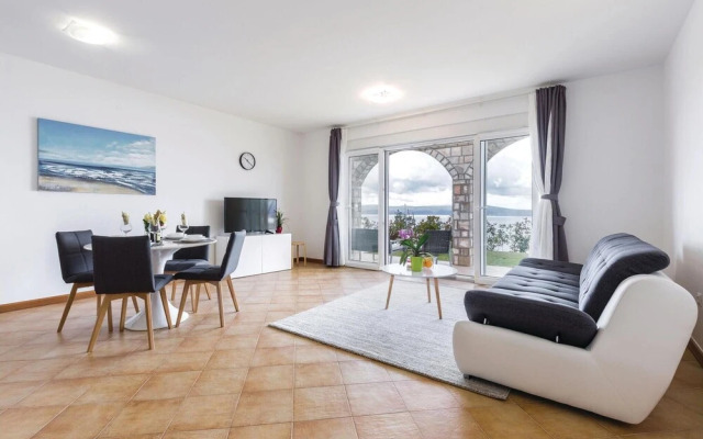 Awesome Home in Crikvenica With Wifi and 2 Bedrooms