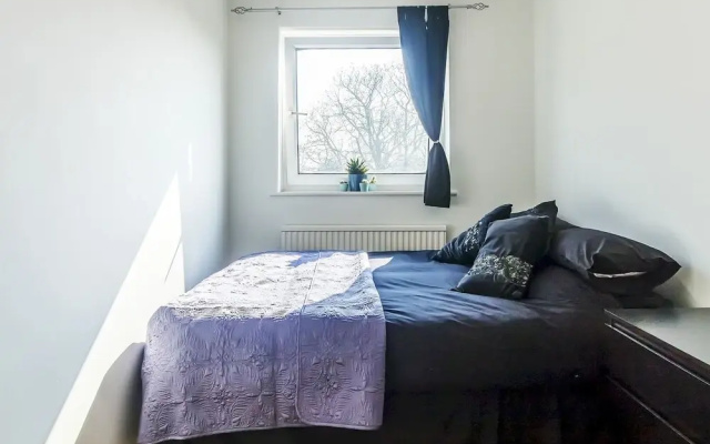 2 Double Bedroom Flat on Blackheath!