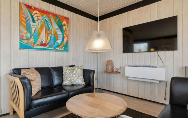 5 Star Holiday Home in Ronne