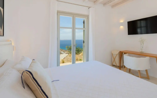 Mykonos 3 BR Luxury Villa Private Pool Views