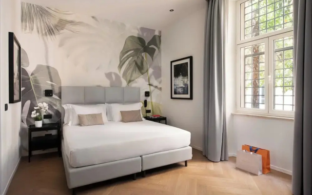 At 41 Luxury Suites & Rooms