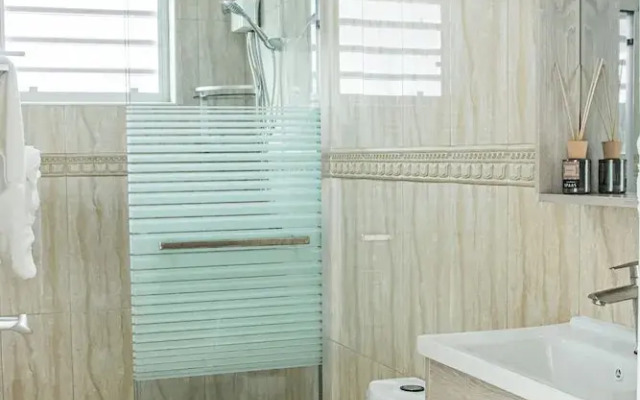 Lyra Vacation Rentals