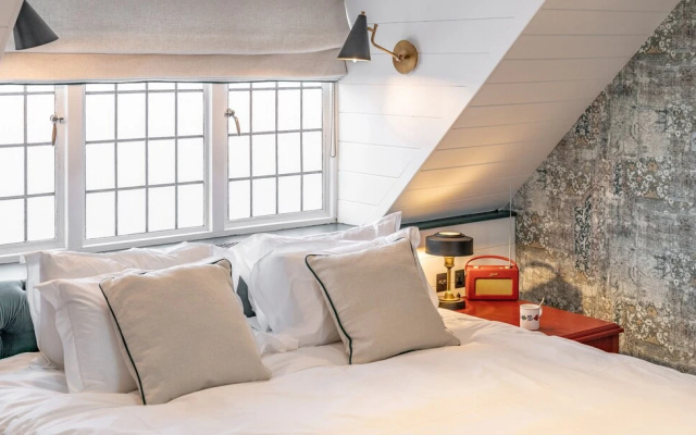 The Plough Hotel