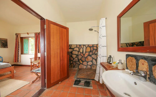 Nkuringo Gorilla Camp