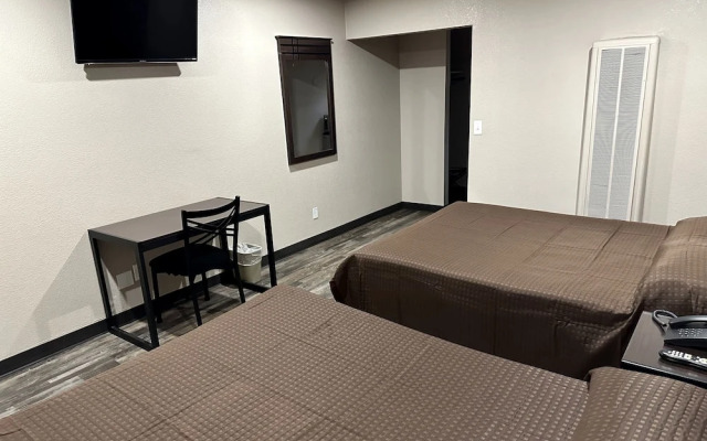 West Inn NAU - Downtown Flagstaff