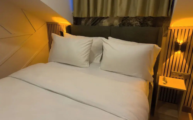 Positive Hotel