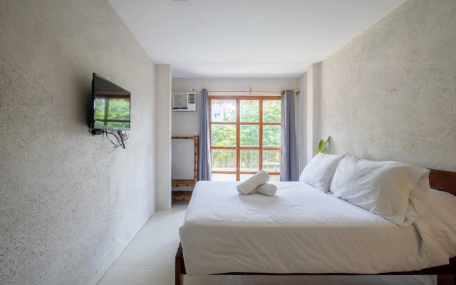 Hannah Hotel