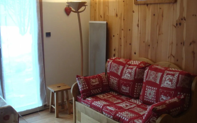 LA Poya : 3 Pièces Duplex 4 Personnes / 3 Rooms Duplex 4 People