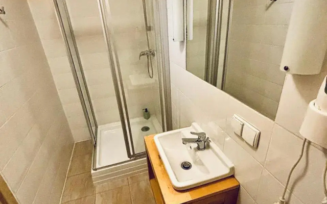 BedRooms 3 Maja 15A