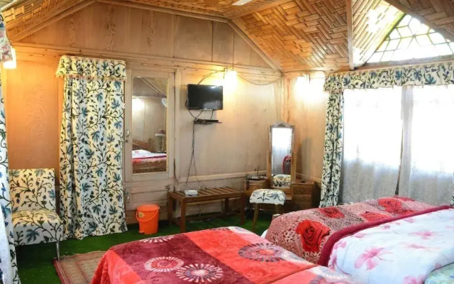 Howrah Houseboat