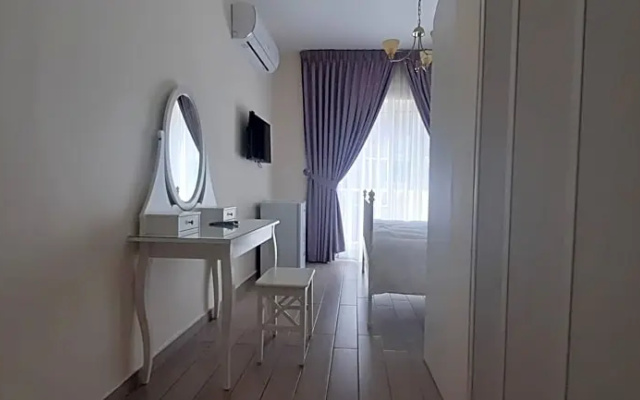 The Boutique Hotel