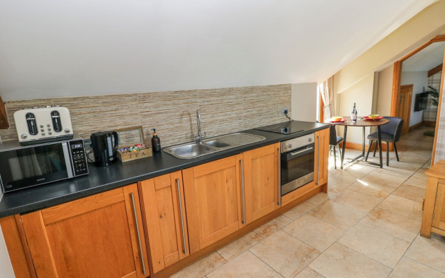 Willow Apartment - Gower