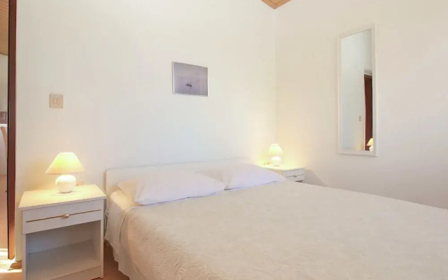 Apartment 959