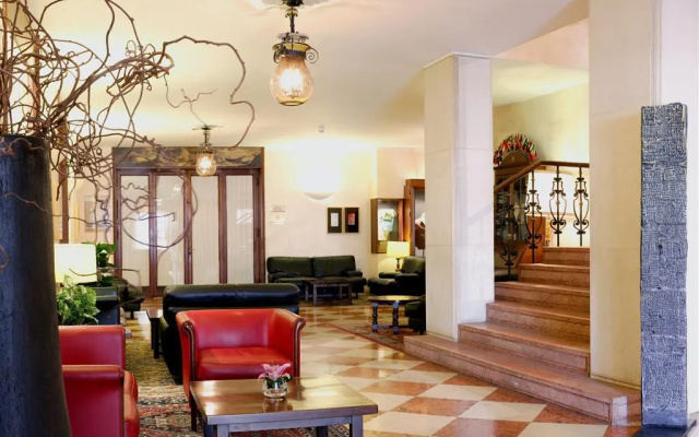 Astoria Hotel Italia