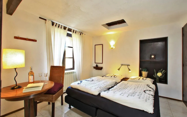 Luxurious Mansion in Souillac With Swimming Pool