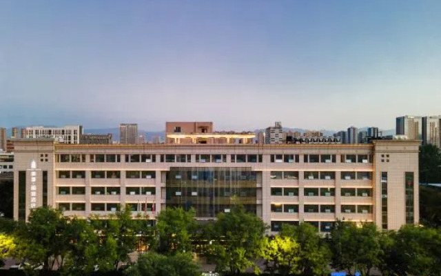 Mehood Lestie (Xi'an Jinye Road)