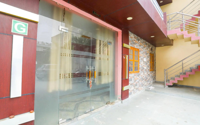 Bbc Hotel & Banquet by OYO