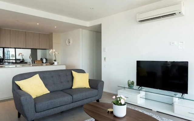 Melbourne Private Apartments - Collins Street Waterfront, Docklands