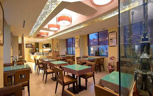 Zhi Baishan Motel