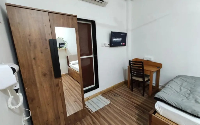 Hoshtel99 - Stay, Cowork & Cafe